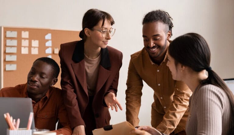 Managing Multicultural Team: Challenges and Solutions