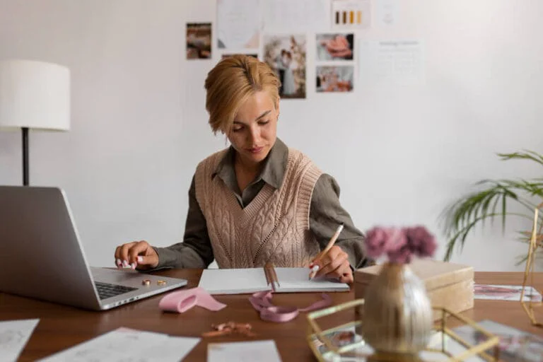 http://busyaussie.com/how-to-build-a-professional-relationship-with-your-remote-workers/